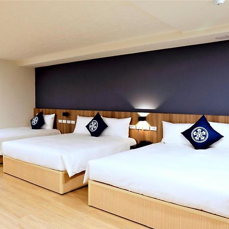 Holo Hotel Tainan Luaran gambar