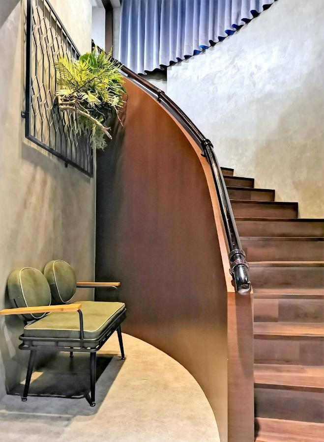 Holo Hotel Tainan Luaran gambar